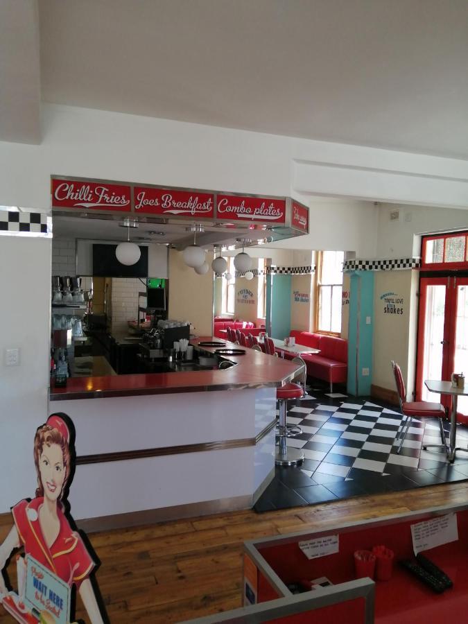 Savoy Hotel Beaufort-West Beaufort West Ngoại thất bức ảnh